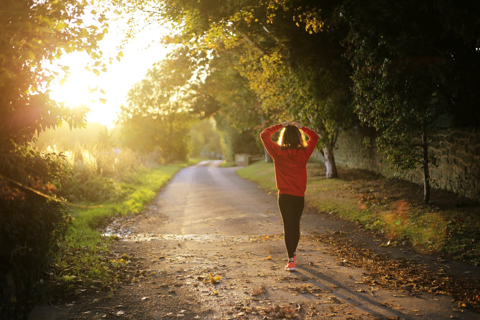 Seasonal Affective Disorder (SAD): Causes, Symptoms & Treatment | Health Guide